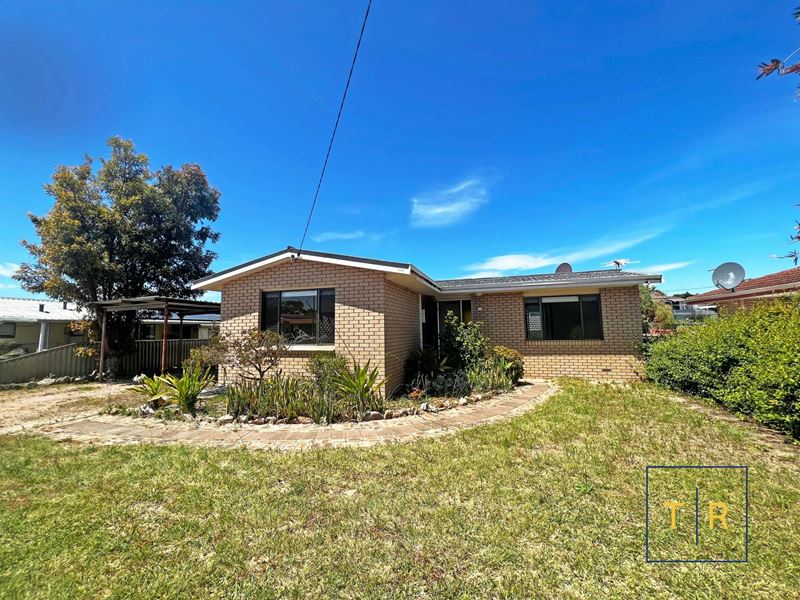 11 Chestnut Street, Castletown