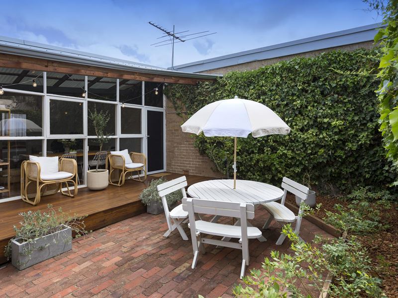 3/52 Saunders Street, Como