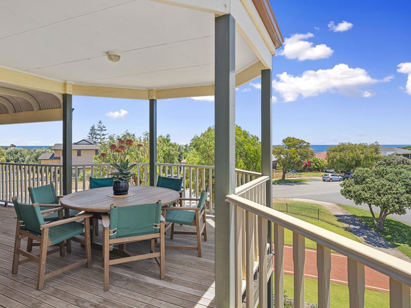 21 Callington Avenue, City Beach
