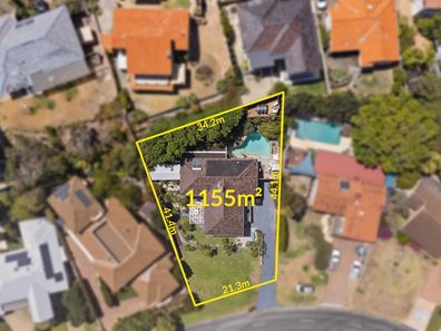 15 Hood Terrace, Sorrento WA 6020