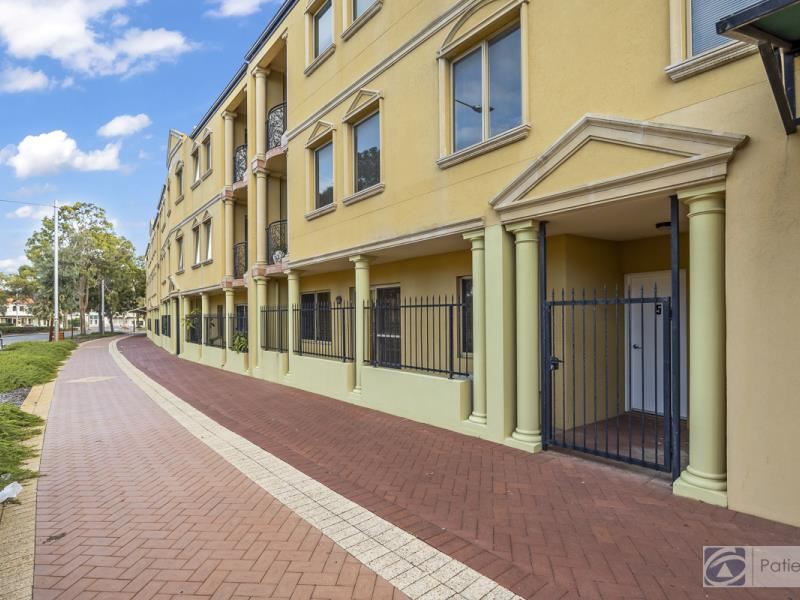 5/38 Grand Boulevard, Joondalup