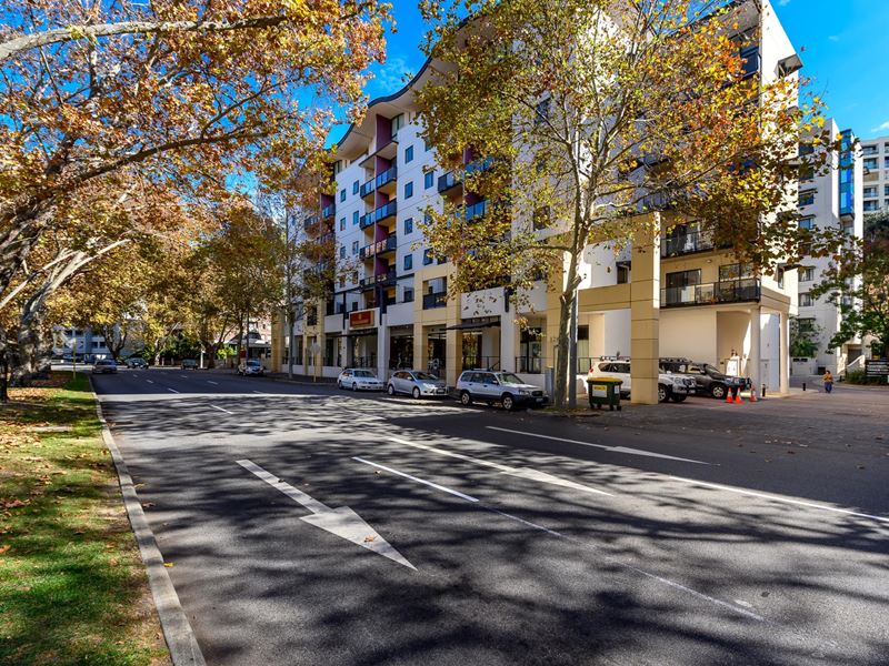 313/126-128 Mounts Bay Road, Perth