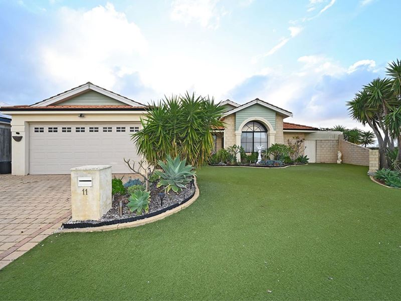 11 Kin Bay Entrance, Mindarie