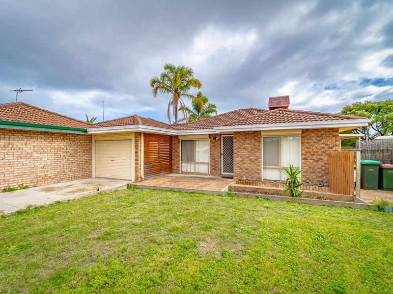 10B Meadow Court, Cooloongup