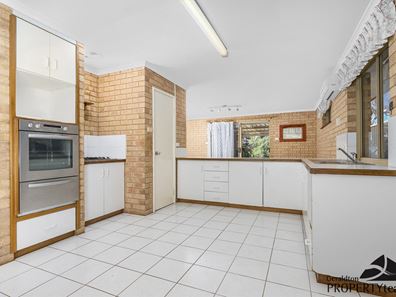 54 Tuart Street, Rangeway WA 6530