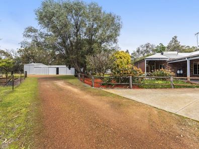 196 Husband Road, Barragup WA 6209