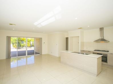 16 Makybe Blvd, Byford WA 6122