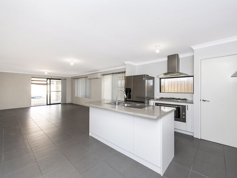 54 Brandeis Grove, Karnup
