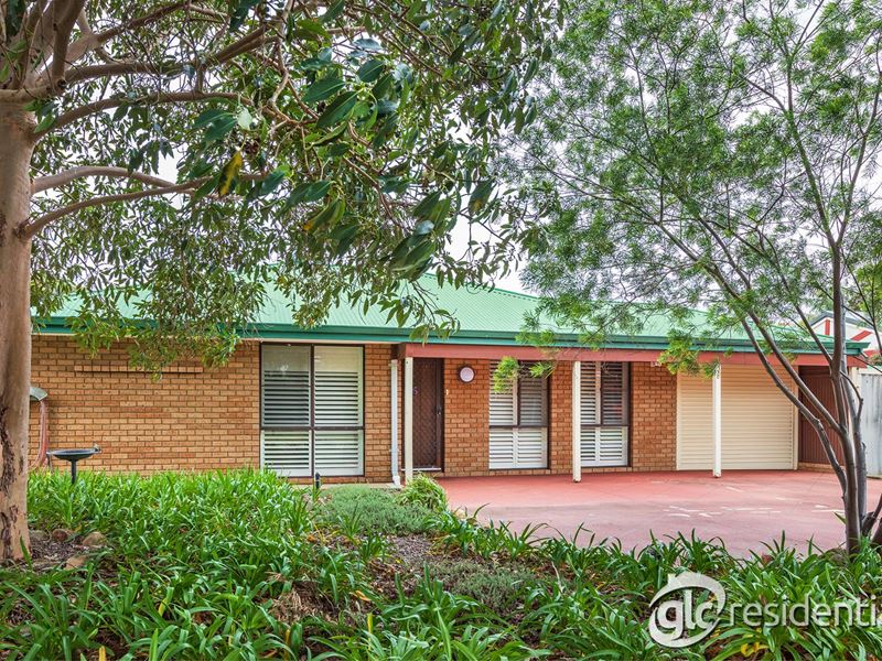 35 Allamanda Drive, South Lake WA 6164