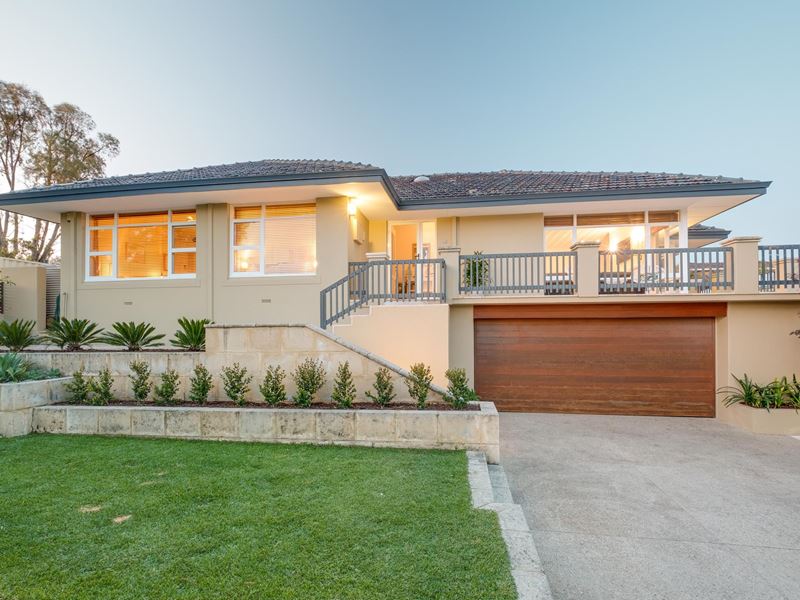 12 Coronation Street, Doubleview