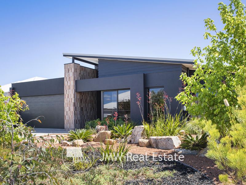 30 Kawana Boulevard, Dunsborough