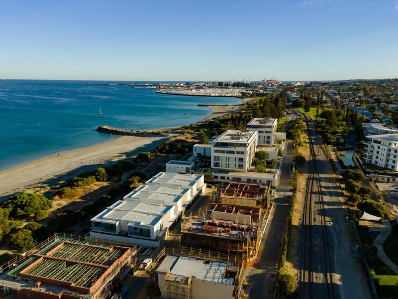 33 Ocean Drive, North Coogee