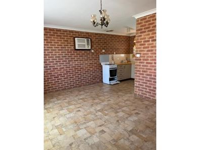 31 Woodman Street, Utakarra WA 6530