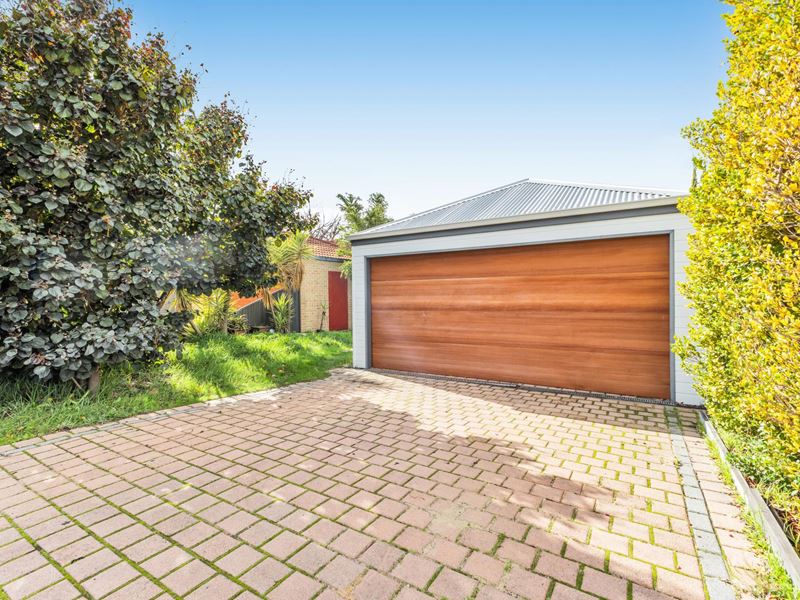 5B Langham  Gardens, Wilson WA 6107