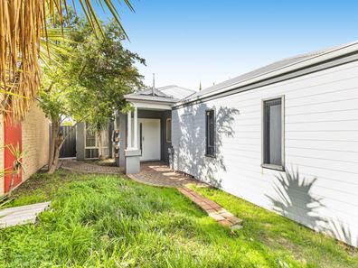 5B Langham  Gardens, Wilson WA 6107