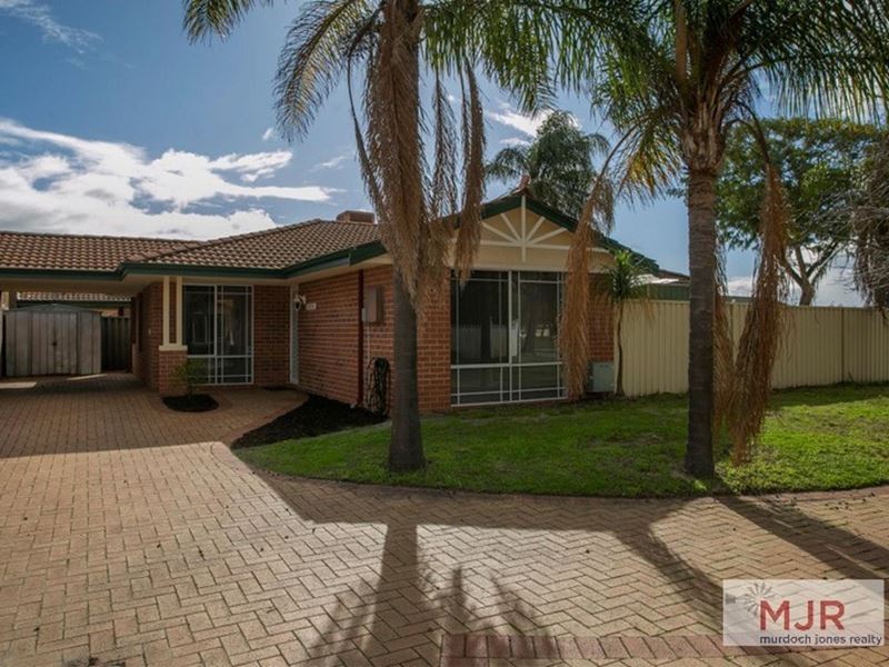 12 Towncentre Drive, Thornlie