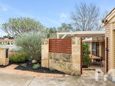 17 Braydon Road, Attadale WA 6156