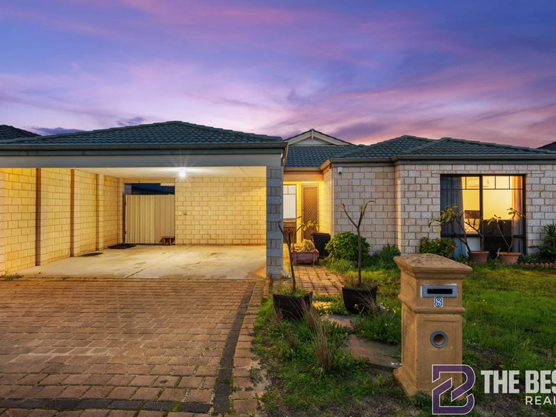 8 Leeuwin Chase, Bertram