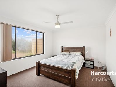 1/12 Greylock Meander, Madeley WA 6065