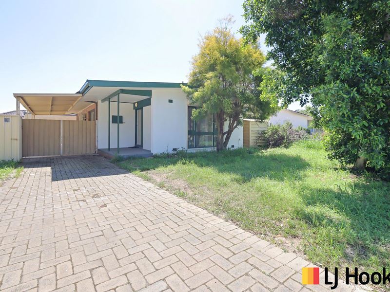 23 Trangie Way, Kelmscott WA 6111