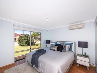 14 Blade Road, Canning Vale WA 6155