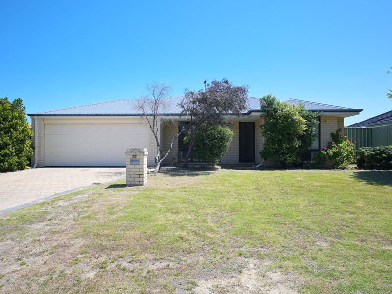 36 Grand Paradiso Parade, Merriwa