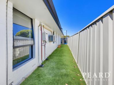 13 Tillingdon Way, Morley WA 6062