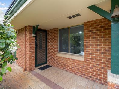 1/2 Toms Court, Bayswater WA 6053