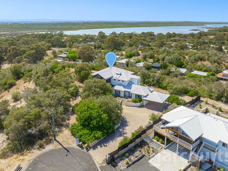 8 Hillview Court, Preston Beach