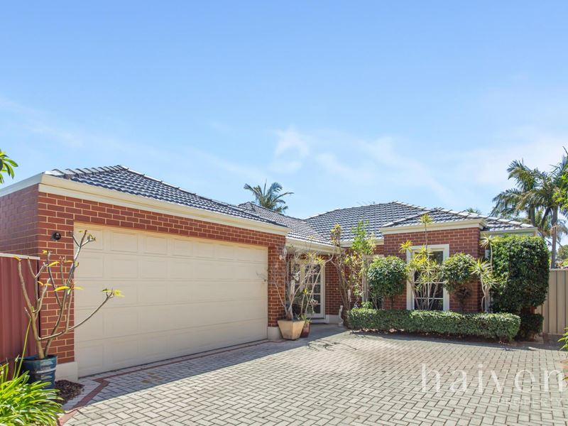 2/279 Preston Point Road, Bicton WA 6157