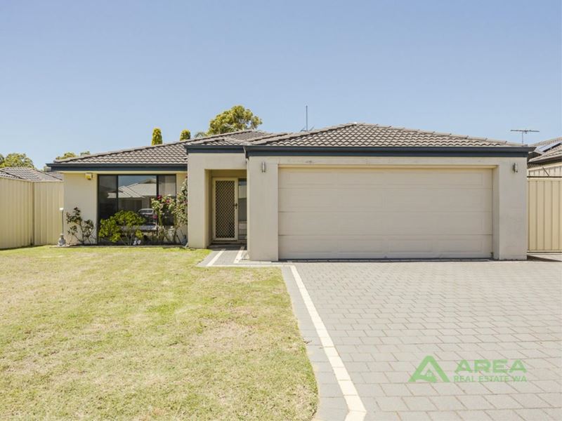 25 LOVETT DR, Forrestfield WA 6058