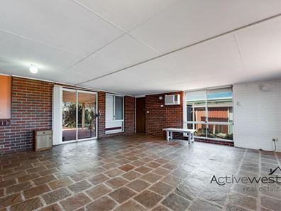 28 Glass Crescent, Mahomets Flats WA 6530