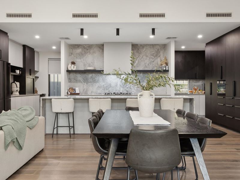 80 Rocky Place, Swan View