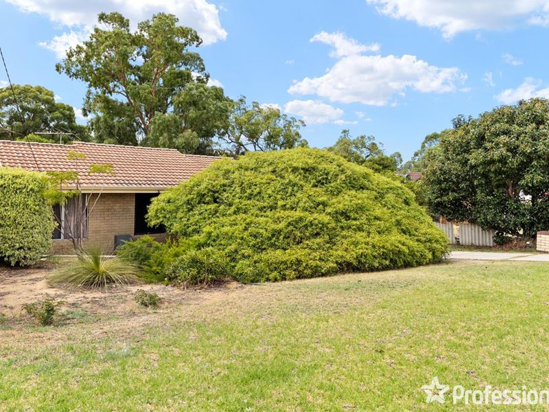 28 Kemmish Avenue, Parmelia WA 6167