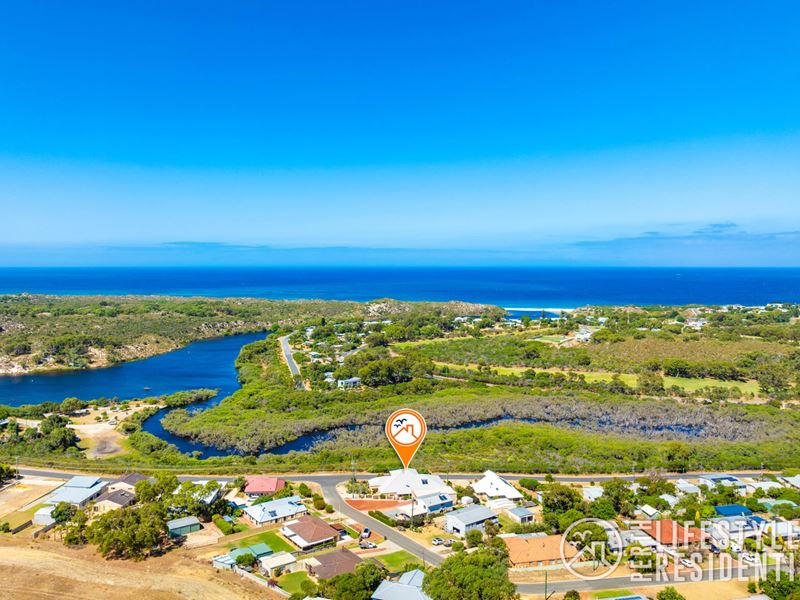 31 Moore River Drive, Guilderton WA 6041