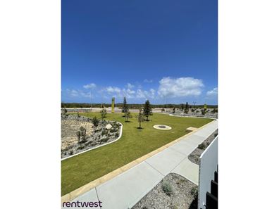 8 Solar Way, Eglinton WA 6034