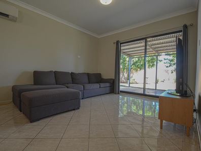 4 Corboys Place, South Hedland WA 6722