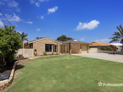 24 Fuller Street, Bluff Point WA 6530