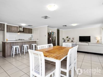 26 Ironbark Terrace, Hammond Park WA 6164