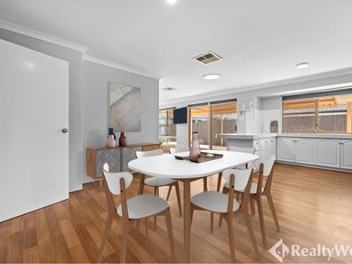 10 McKeon Street, Redcliffe WA 6104