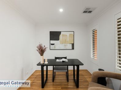 8 Longwood Bend, Aubin Grove WA 6164