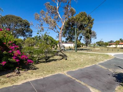 36 Elanora Road, Armadale WA 6112