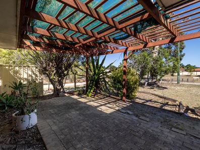 36 Elanora Road, Armadale WA 6112