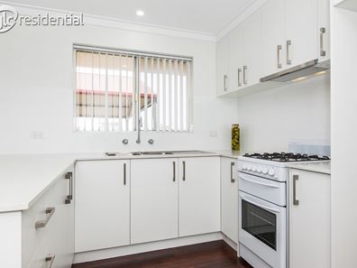5 Wells Place, Calista WA 6167