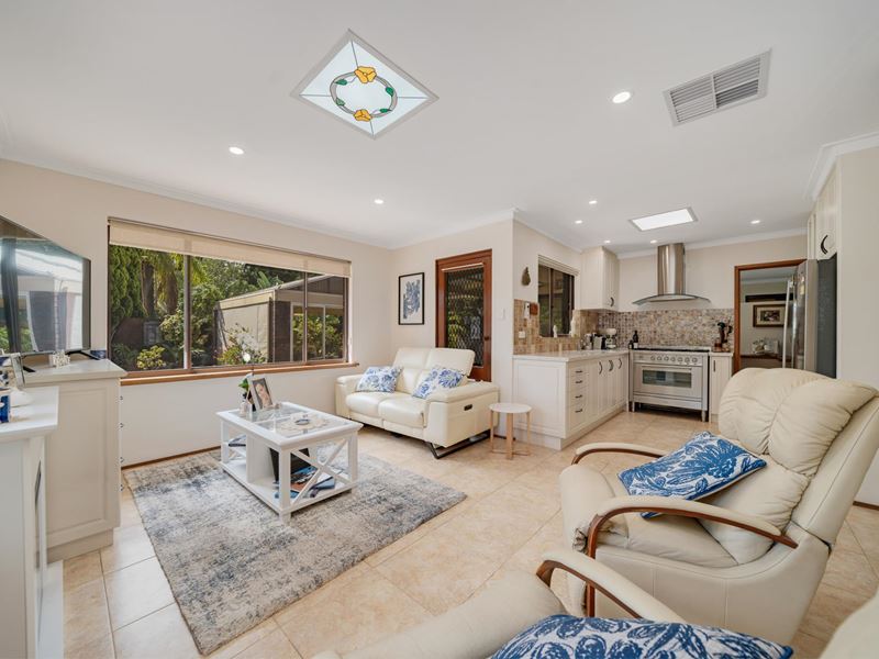 146 BLACKALL DRIVE, Greenwood WA 6024