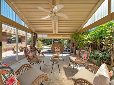 146 BLACKALL DRIVE, Greenwood WA 6024