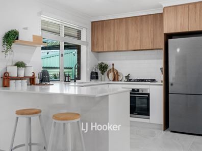 7 Lofthouse Avenue, Eaton WA 6232