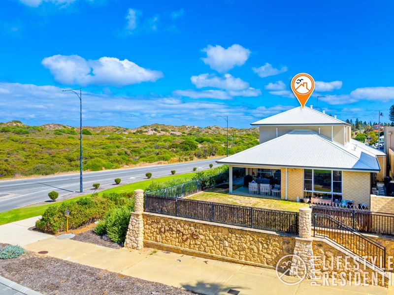 17 Abrolhos Close, Two Rocks WA 6037