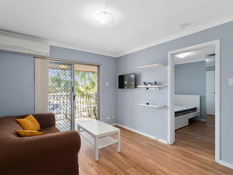 16/1041 Albany Highway, St James WA 6102
