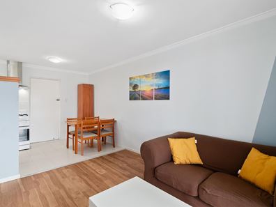 16/1041 Albany Highway, St James WA 6102